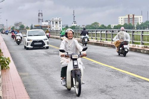 Đóng cầu Trà Khúc 1 từ 14h ngày 18/10, phương tiện qua sông bằng cách nào?