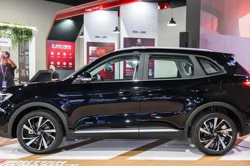 SUV hạng B công suất 215 mã lực, siêu tiết kiệm xăng, giá từ 665 triệu đồng