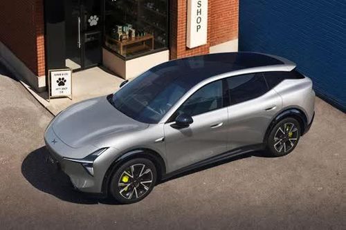 SUV hạng D công suất 249 mã lực, giá gần 660 triệu đồng