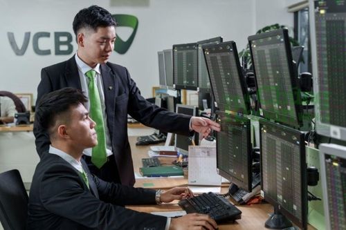 Công ty chứng khoán khuyến nghị mua MBB, DXG và HHV