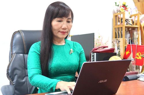 Người nối những nhịp cầu trong phong trào phụ nữ TPHCM