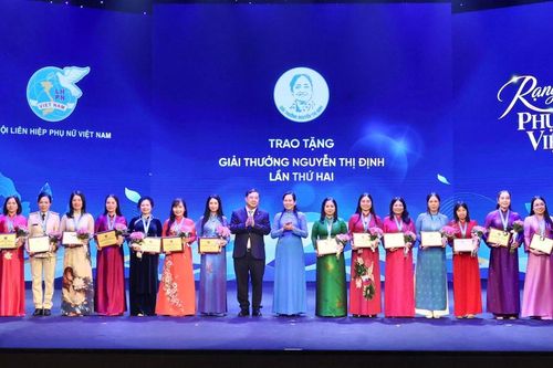 Trao Giải thưởng Nguyễn Thị Định năm 2026: Tôn vinh 32 cán bộ Hội phụ nữ tận tâm, sáng tạo