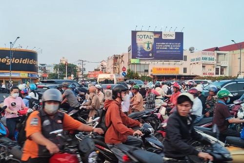 TP.HCM xác định 28 điểm có nguy cơ ùn tắc, triển khai 98 dự án xử lý