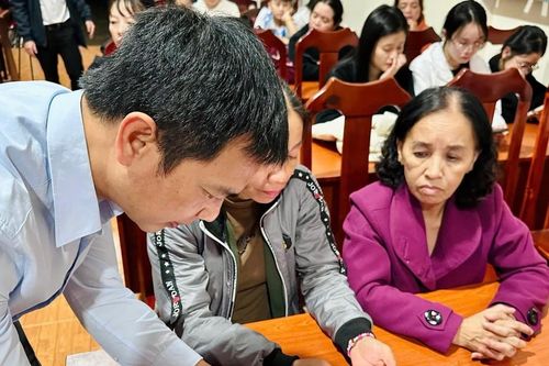 Hành trình đưa chuyển đổi số vào đời sống người dân miền núi Ka Đô