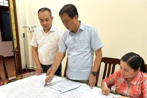 Ðiều hòa biên chế, đưa cán bộ về đúng nơi cần