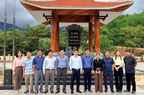 Đổi mới công tác kiểm tra, giám sát, giữ nghiêm kỷ luật Đảng