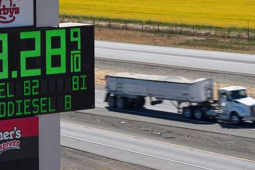 IEA cảnh báo thiếu hụt diesel toàn cầu có thể kéo dài sang năm 2027