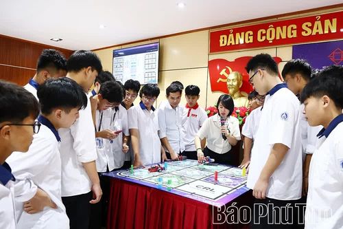 Trường THPT Chuyên Vĩnh Phúc xuất quân dự chung kết toàn quốc AIROC 2026
