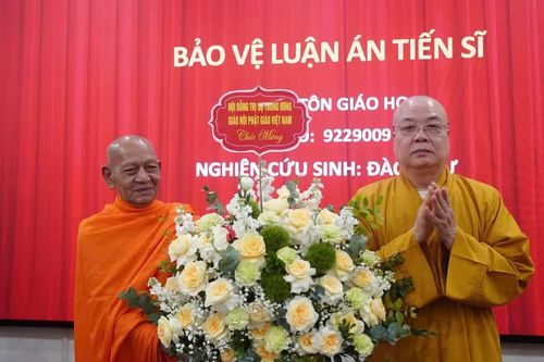 Hòa thượng Đào Như bảo vệ thành công luận án tiến sĩ ngành Tôn giáo học