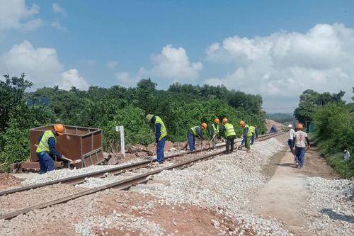 Hà Tĩnh: Gỡ nút thắt mặt bằng, thúc tiến độ dự án đường sắt hơn 1.480 tỷ đồng