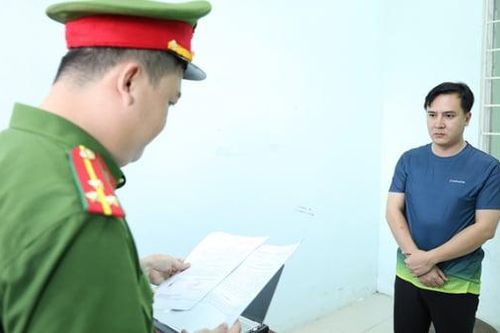 Cựu Giám đốc phòng giao dịch ngân hàng bị khởi tố vì chiếm đoạt 1,2 tỷ đồng