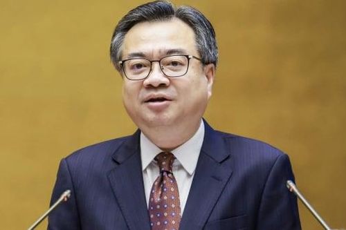 Cán bộ diện Bộ Chính trị quản lý không được đầu tư lập tổ chức kinh tế