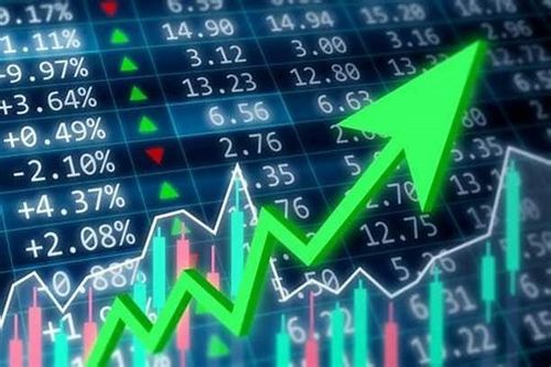 VN-Index bật tăng, lấy lại mốc 1.700 điểm