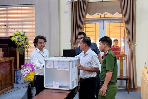 Đấu giá quyền khai thác cát Quảng Ngãi: Giá trúng cao chưa đồng nghĩa sử dụng tài nguyên hiệu quả
