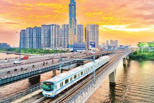 Thành phố Hồ Chí Minh quyết tâm hoàn thành các dự án lớn cuối năm