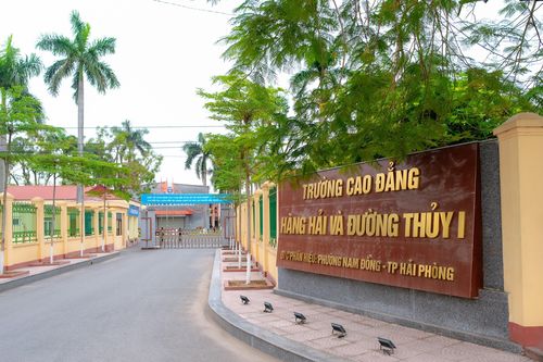 Nam sinh ở Hải Phòng tử vong sau khi xô xát với nhóm bạn trong trường