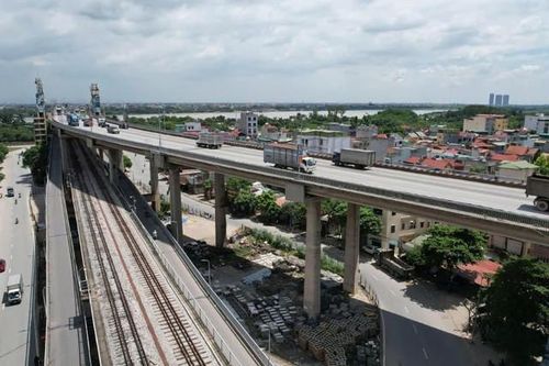 Điều chỉnh phân luồng giao thông qua cầu Thăng Long từ ngày 16-10