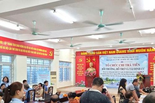 Phường Bạch Mai: Nhiều hộ dân thuộc dự án Trục Quốc lộ 1A đã nhận tiền chi trả, bàn giao mặt bằng