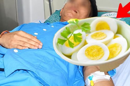 Người đàn ông gan nhiễm mỡ ăn trứng suốt 12 tuần và nhận kết quả bất ngờ