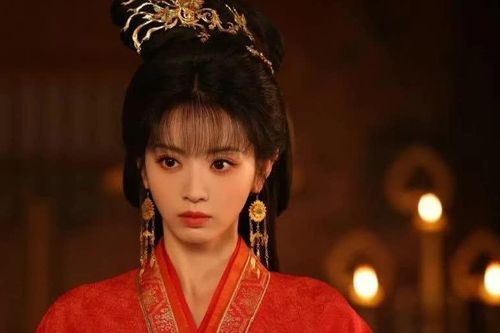 Gả Kim Thoa: Điền Hi Vi gây thất vọng vì cảnh quay gào thét vừa gồng vừa lố