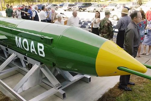 Mỹ chỉ có 15 quả bom MOAB, vì sao loại vũ khí này vẫn gây chú ý?