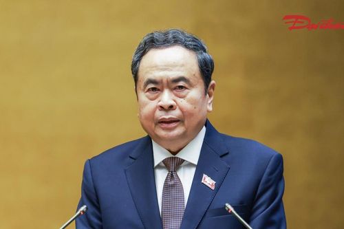 Chủ tịch Quốc hội: Mỗi quyết định phải đặt lợi ích quốc gia, lợi ích hợp pháp của nhân dân lên trên hết