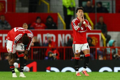 Carragher: MU đang ảo tưởng về sức mạnh của mình