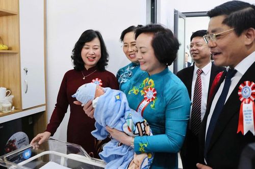 Phó Thủ tướng Phạm Thị Thanh Trà: Đưa Bệnh viện Phụ sản Trung ương Cơ sở 2 vươn tầm khu vực