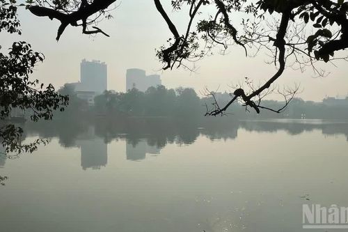 Thời tiết ngày 17/10: Bắc Bộ, Trung Bộ ngày nắng, sáng có sương mù