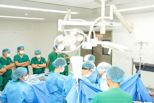 Bệnh viện C Đà Nẵng lần đầu phẫu thuật tim bắc cầu động mạch vành