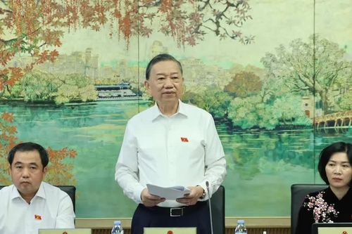 Tổng Bí thư, Chủ tịch nước Tô Lâm: Cần đặt niềm tin và quyền lợi của người sử dụng ở vị trí trung tâm