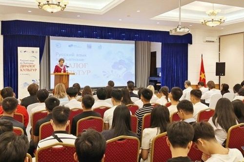 Dự án quốc tế 'Tiếng Nga tại Việt Nam: Đối thoại giữa các nền văn hóa': Chặng đường xuyên Việt thúc đẩy hợp tác giáo dục giữa hai nước