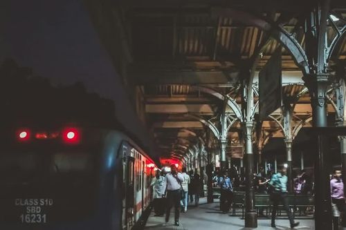 Sri Lanka mất điện toàn quốc do dư thừa điện mặt trời