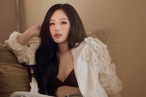 Hoa hậu Mai Phương Thúy gợi cảm không ngờ, ca sĩ Thanh Thanh Hiền mua xe mới