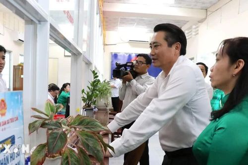 Xã đầu tiên được lựa chọn triển khai mô hình hành chính công lưu động tại Vĩnh Long