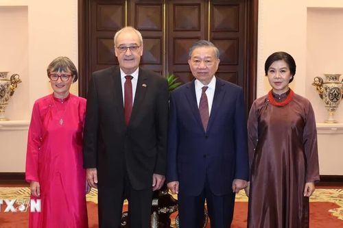 Tổng Bí thư, Chủ tịch nước Tô Lâm và Phu nhân chiêu đãi Tổng thống Thụy Sĩ và Phu nhân