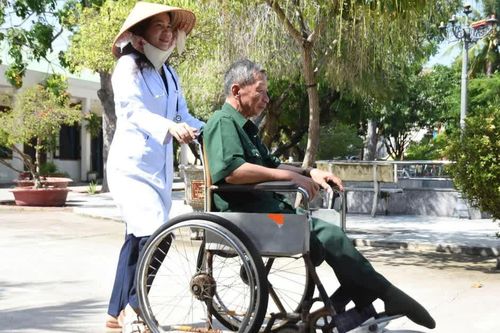 Mức trợ cấp hằng tháng với thân nhân liệt sĩ mới nhất là bao nhiêu?