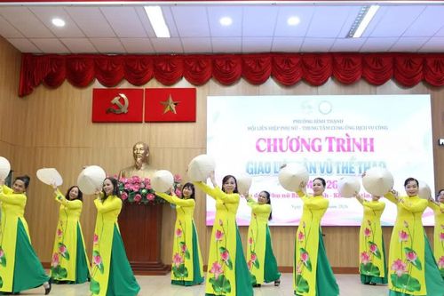 TP Hồ Chí Minh sôi nổi hoạt động văn hóa chăm lo cho phụ nữ