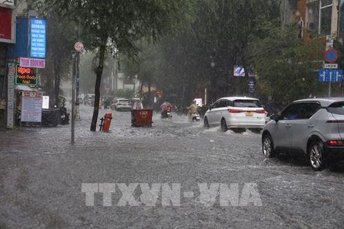 Dự báo thời tiết 17/10: Nam Trung Bộ, Tây Nguyên và Nam Bộ có nơi mưa to