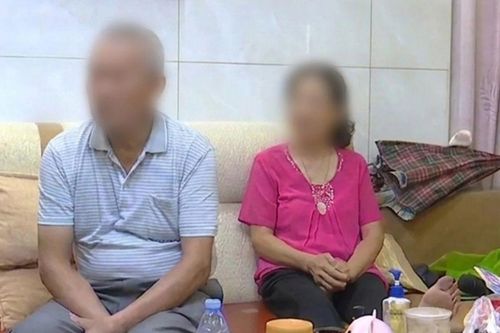 Người vợ muốn hàn gắn cuộc hôn nhân 40 năm, câu trả lời của chồng gây tranh cãi