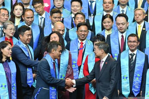 Thủ tướng yêu cầu phát triển mạnh Thương hiệu quốc gia