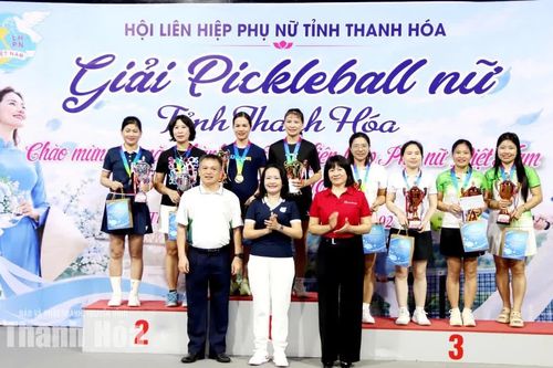 Giải pickleball chào mừng Ngày Phụ nữ Việt Nam 20/10