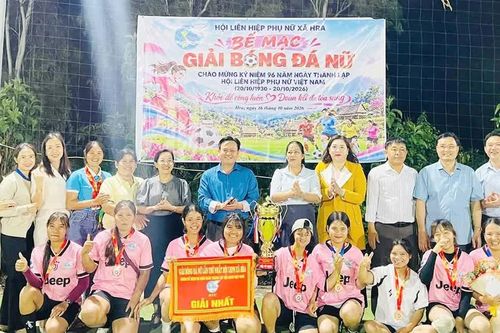 Đội bóng làng Chrơng vô địch Giải bóng đá nữ xã Hra năm 2026