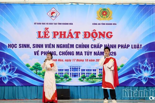 Hơn 600 học sinh hưởng ứng lễ phát động phòng, chống ma túy năm 2026.
