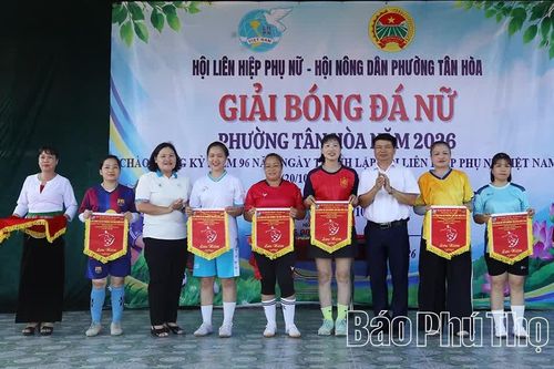 Sôi nổi Giải bóng đá nữ phường Tân Hòa năm 2026