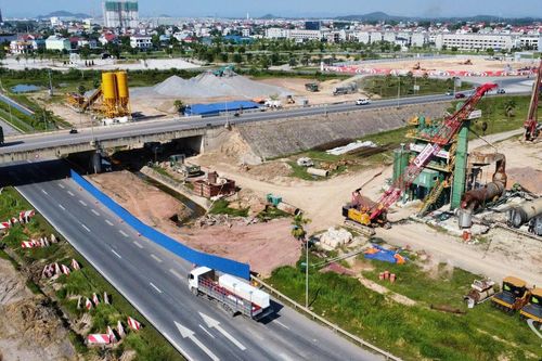 Công khai thông tin, thúc đẩy tiến độ cao tốc CT.07