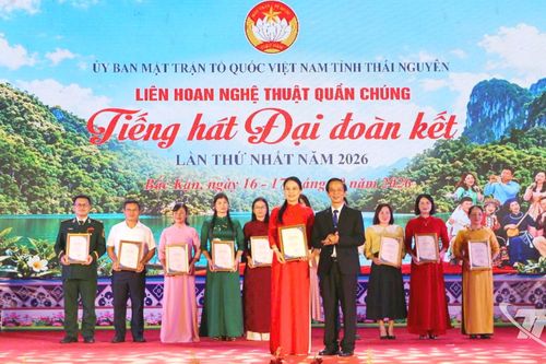 Liên hoan 'Tiếng hát đại đoàn kết' khu vực I thành công tốt đẹp