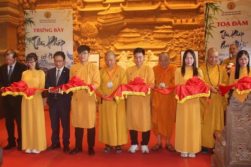 Khai mạc triển lãm Thư pháp Quốc ngữ của Ban Văn hóa Trung ương