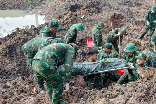 Sau Lễ truy điệu và an táng đợt 1, quy tập thêm 33 bộ hài cốt và di vật kèm theo tại Công viên Lê Thị Riêng