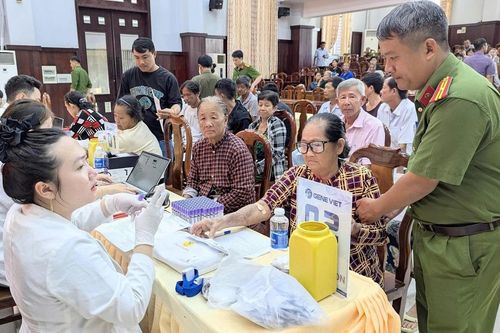 An Giang thu nhận mẫu ADN của hơn 1.100 thân nhân liệt sĩ